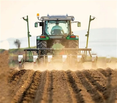 Tractores en agricultura nuevas nuevas tendencias, tecnologías o productos en...
