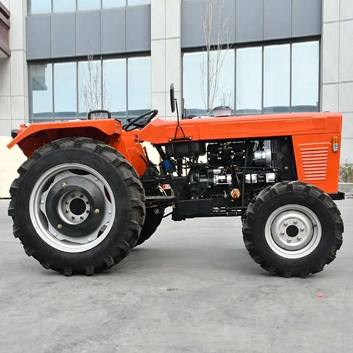 Farm pulling tractor Farm pulling tractor